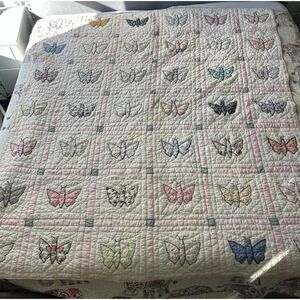 Vtg Homemade "Butterfly" Applique Quilt Hand- Quilted 65"x 79"  Multi-color 40's